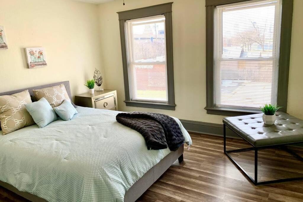 5Br Niagara Getaway Prime Location-Sleeps 10 Villa Niagara Falls Luaran gambar