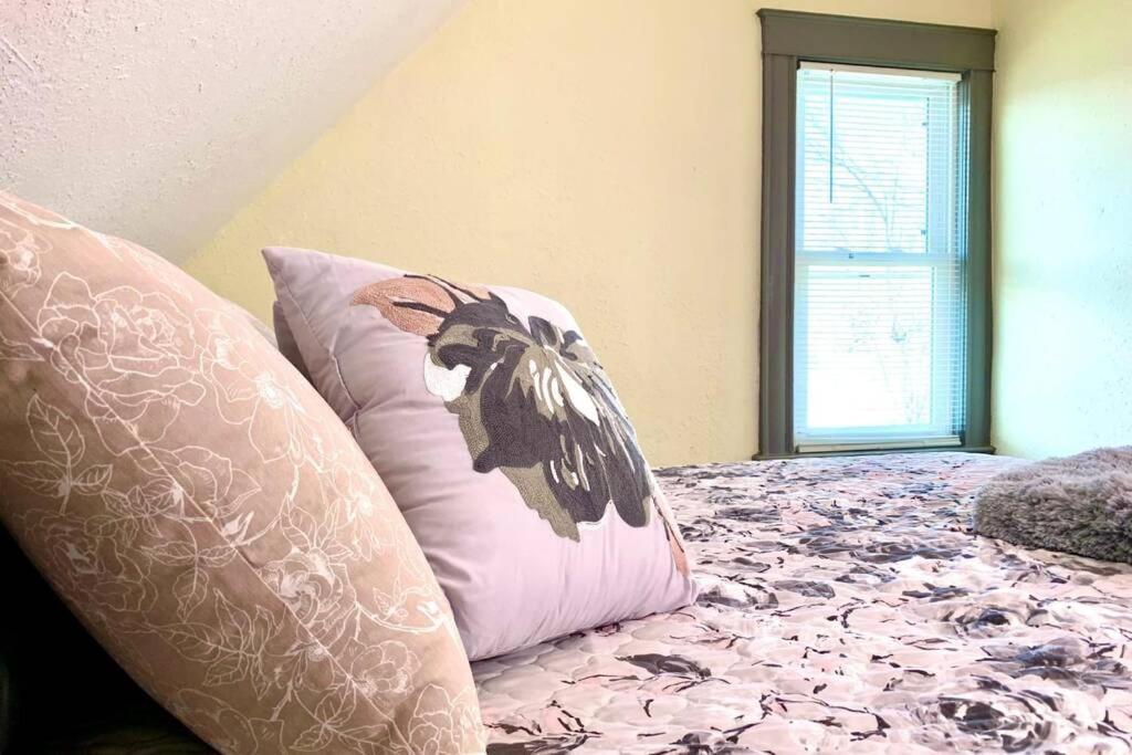 5Br Niagara Getaway Prime Location-Sleeps 10 Villa Niagara Falls Luaran gambar